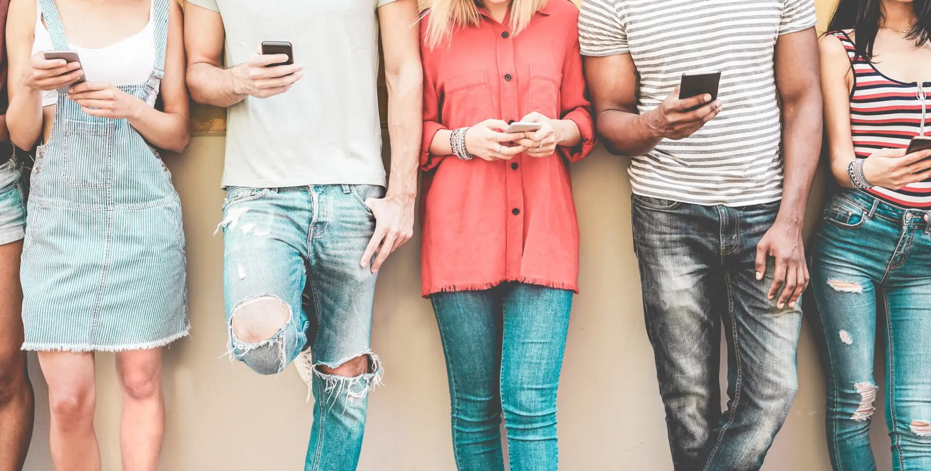 People Looking at phones